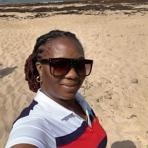 Meet your Posher, Paulette